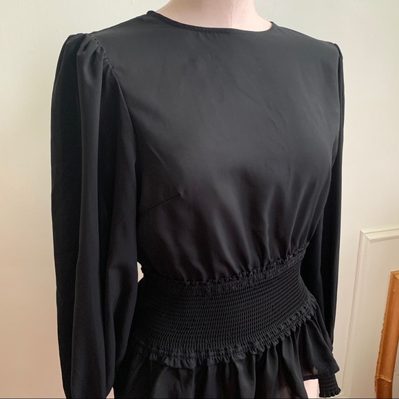 Lea & Viola Puffer-Sleeve Smocked Top - Picture 3 of 8